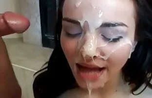 XXX نویسنده سکسی دانلود رایگان فیلم یک زن مسن در خدمت طاسی ورزشی است