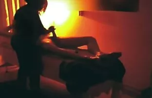 XXX مرد در حال سرخ کردن پیرزنی دانلود فیلم پورنو داستانی است